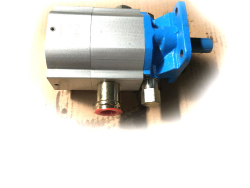 124 - Hydraulic pump for Victory LS42 log splitter