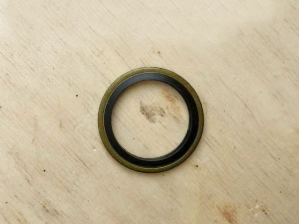 20-4 - gasket hydr adapter BX72-Series